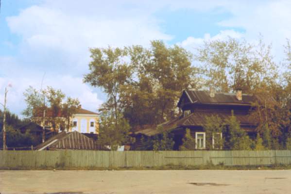 Одна из улиц города.